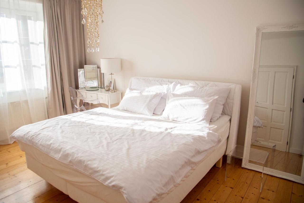 Velky 3-Izbovy Apartman Bratislava-Stare Mesto Kültér fotó
