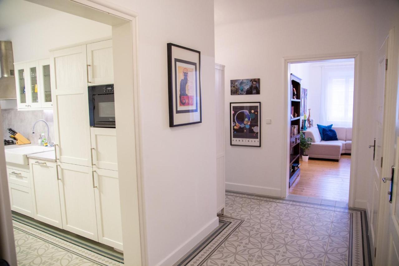 Velky 3-Izbovy Apartman Bratislava-Stare Mesto Kültér fotó