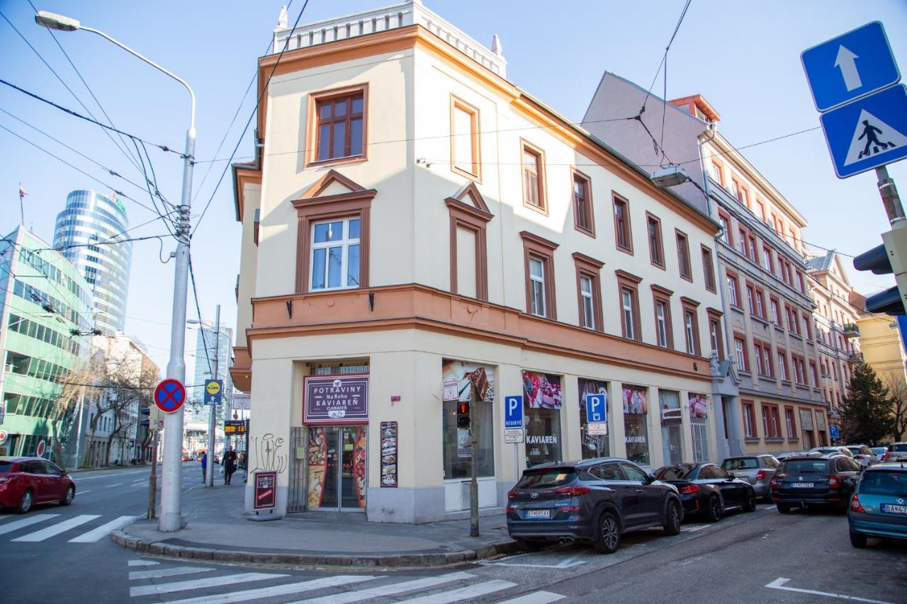Velky 3-Izbovy Apartman Bratislava-Stare Mesto Kültér fotó