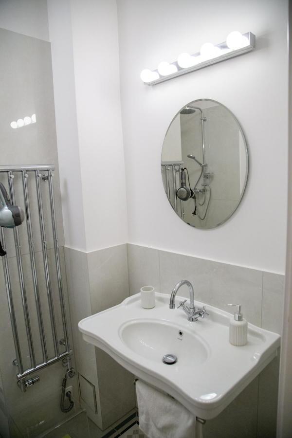 Velky 3-Izbovy Apartman Bratislava-Stare Mesto Kültér fotó