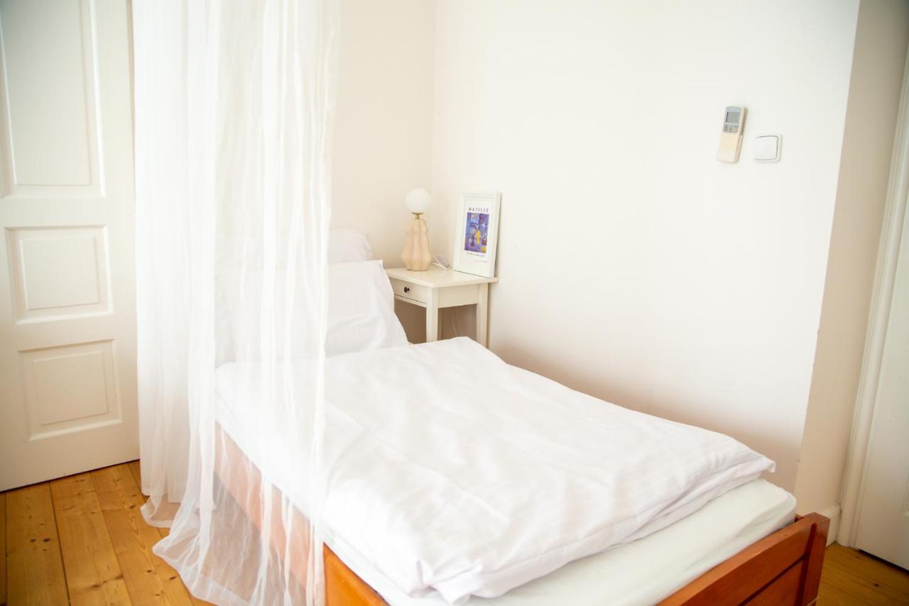 Velky 3-Izbovy Apartman Bratislava-Stare Mesto Kültér fotó
